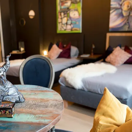 Rent24 Coliving P180 Szálloda 2*