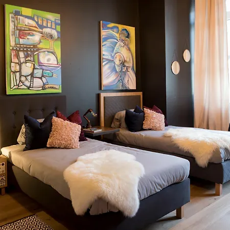 Rent24 Coliving P180 Szálloda Berlin